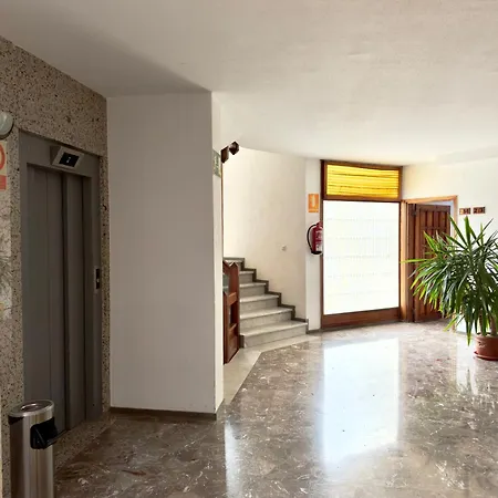 La Perla De Canteras Las Palmas / Gran Canaria